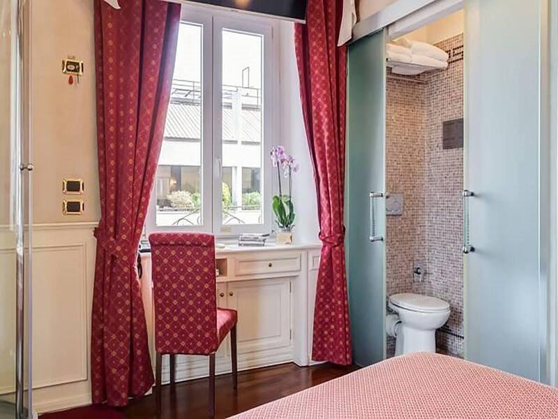 Отель 38 Viminale Street Рим Экстерьер фото