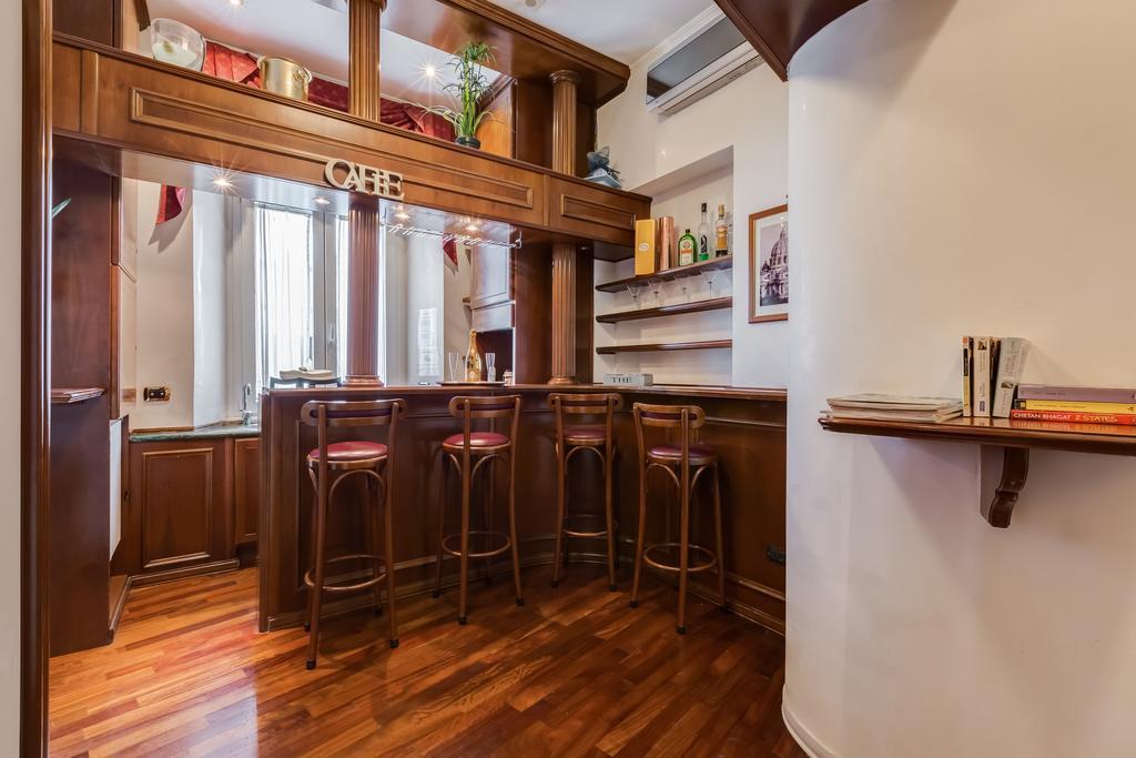 Отель 38 Viminale Street Рим Экстерьер фото